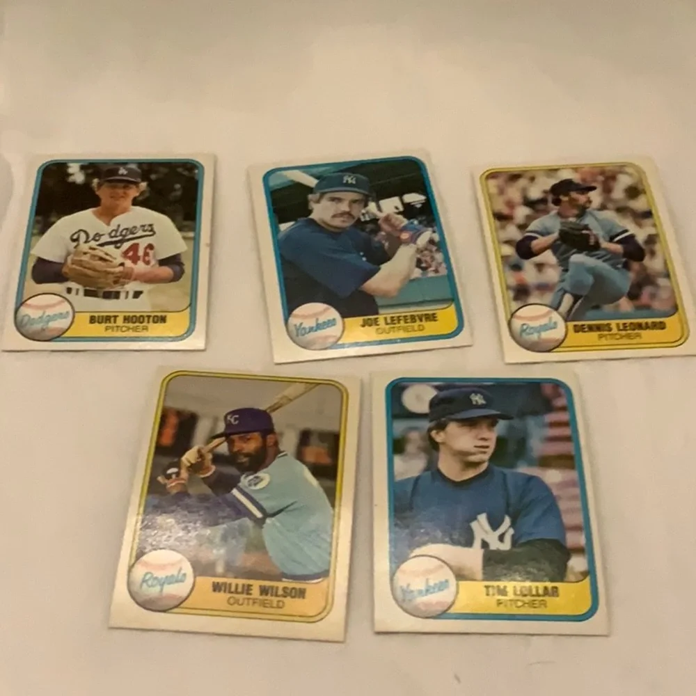 Bundle of Baseball Cards Lot 176